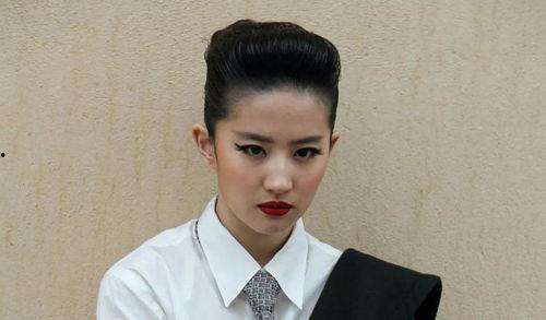 明星生图宝,揭秘明星真实瞬间